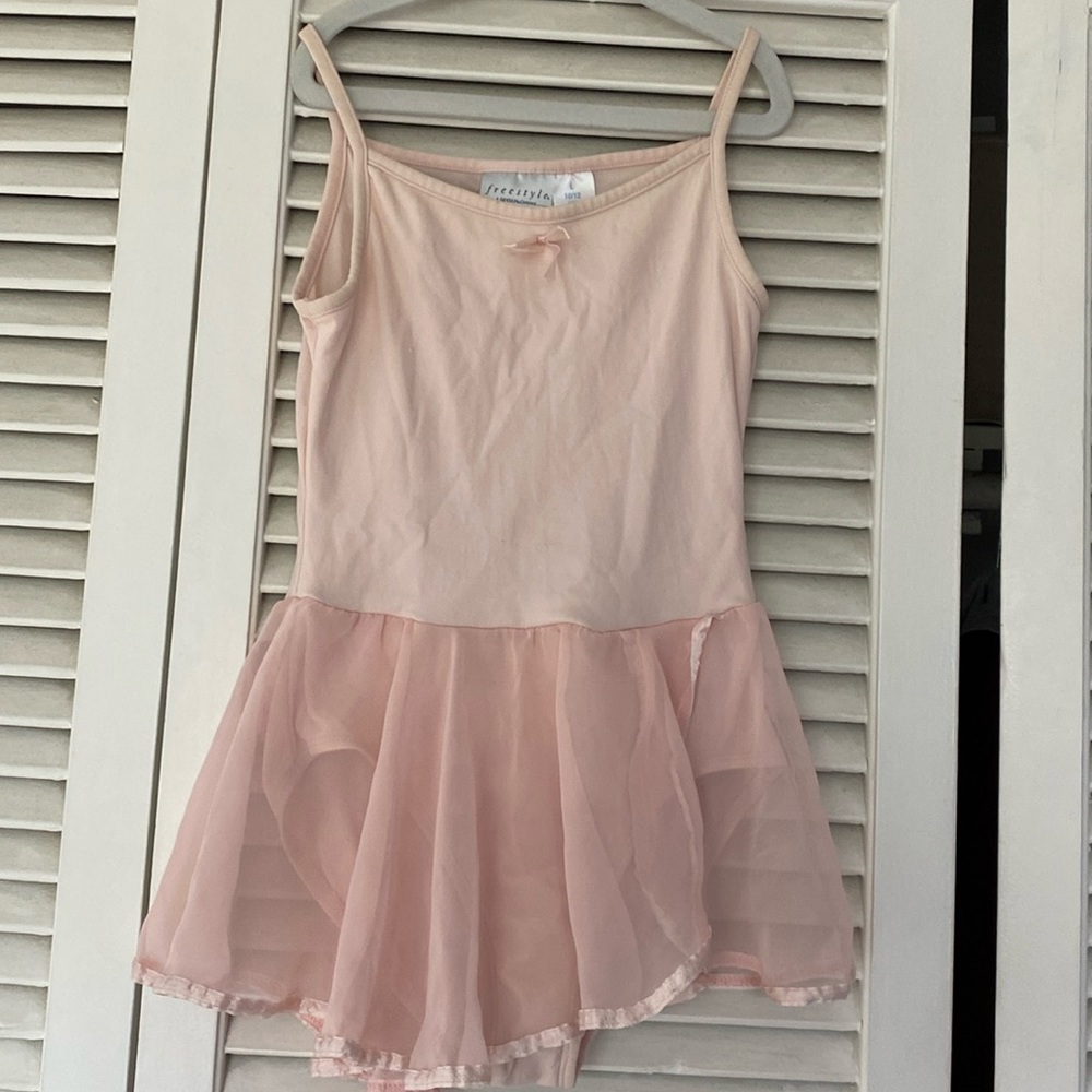 Danskin Freestyle ballet dance leotard